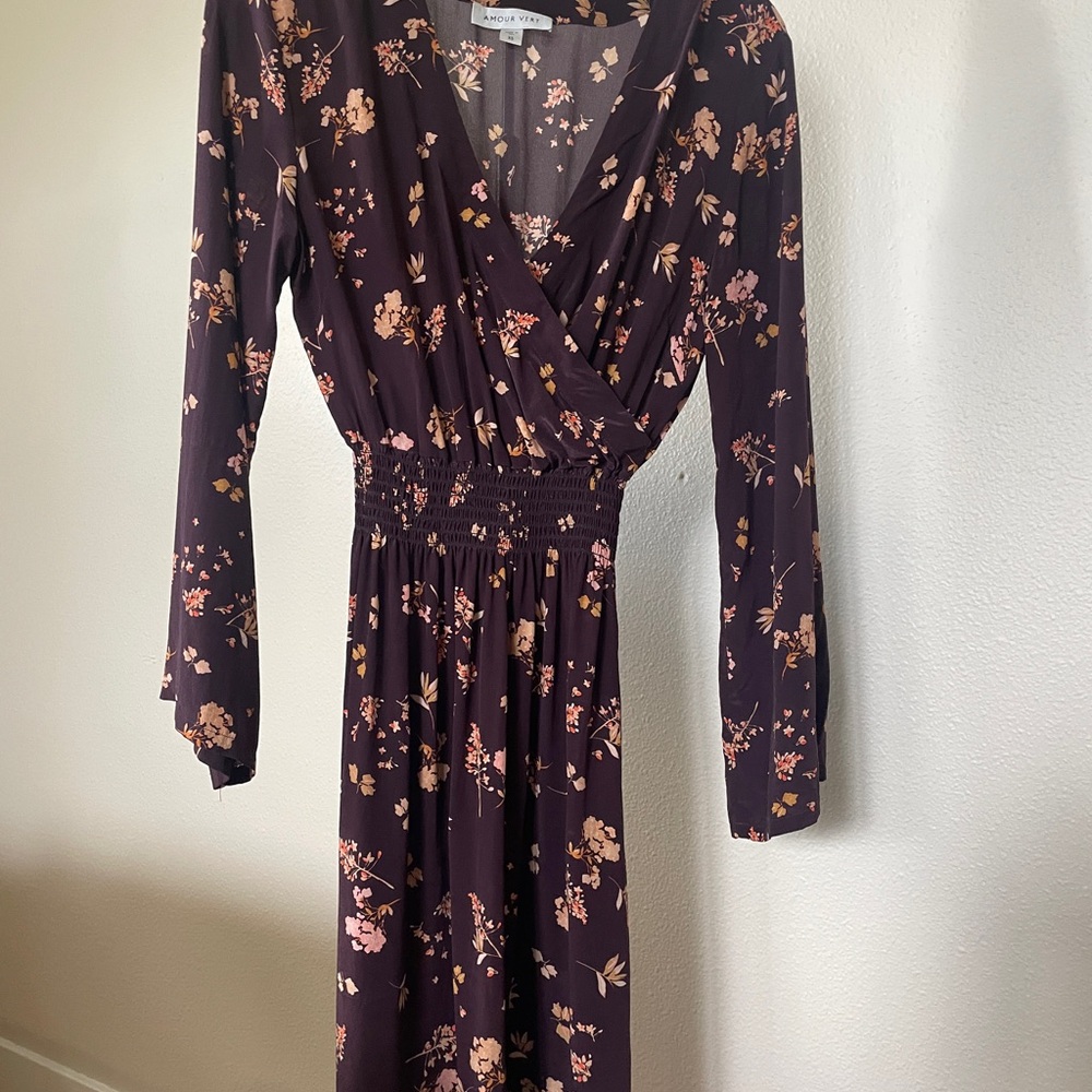 Amour Vert Floral V-Neck Long Sleeve Dress - 100% Silk